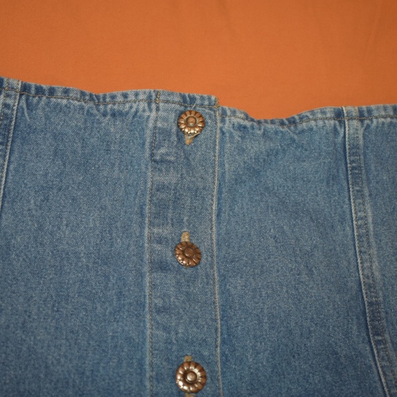90s Denim Skort - Picture 5 of 11